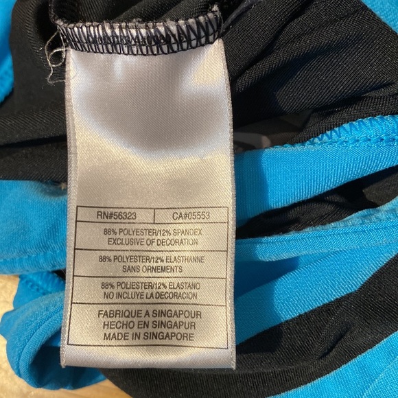 Nike womens high waisted straight leg crop leggings in black size M - Picture 12 of 14